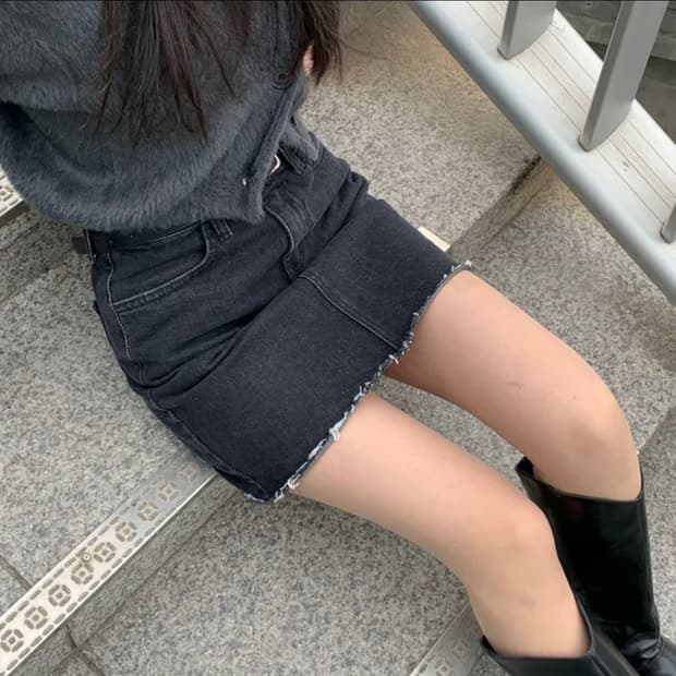 타임라인서울 흑청 미니 스커트