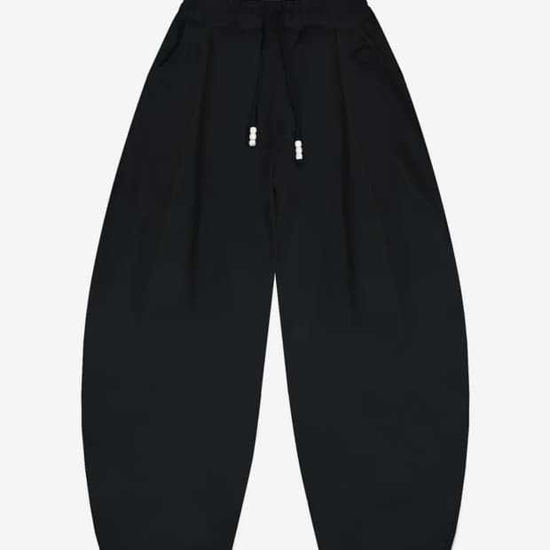도트 핀턱 스웻 벌룬 팬츠 (BLACK)
