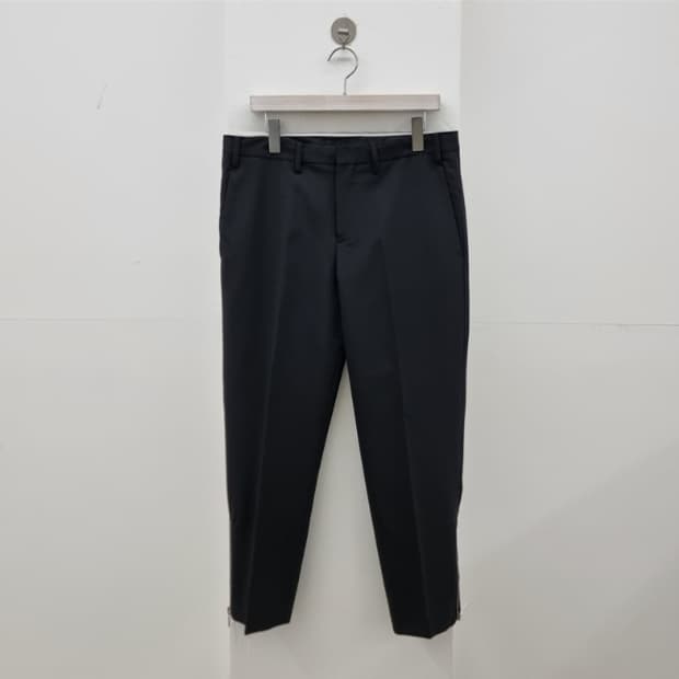 Neil Barrett 닐 바렛