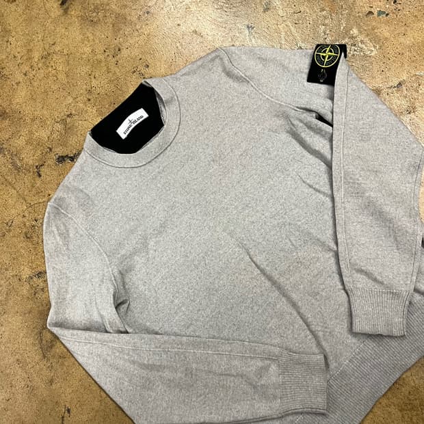 [정품/L] 스톤아일랜드 그레이 니트 맨투맨 b15