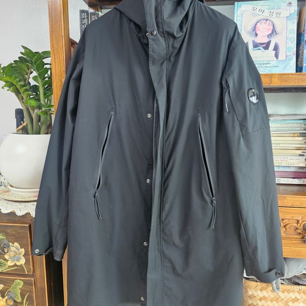 씨피 cp컴퍼니 프로텍 코트 자켓 팔아요 바람막이 나일론 바람막이 100