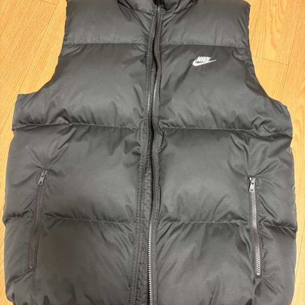 (새상품)나이키 NSW 클럽 프리마로프트 워터 리펠런트 퍼퍼 베스트 블랙