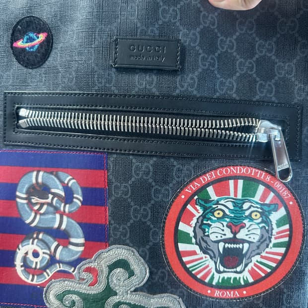 구찌 쿠리에 크로스백