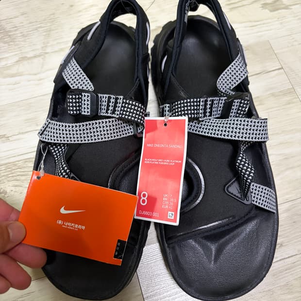 [260] 나이키 ONEONTA 샌들 블랙 새상품