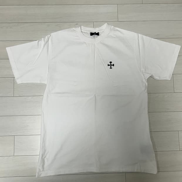 실리카겔 반팔 화이트 2사이즈