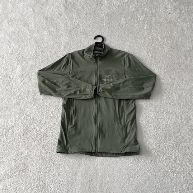 XS 아크테릭스 남성 스쿼미시 포리지 바람막이