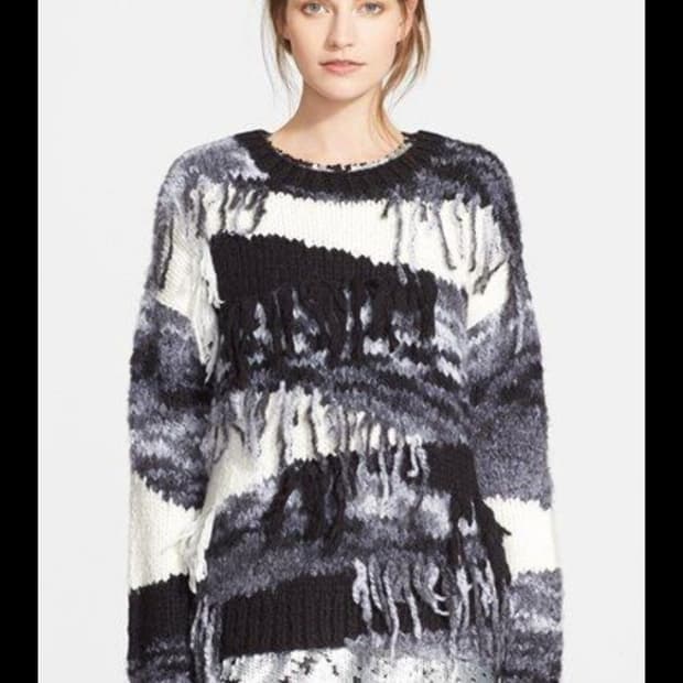 엘리자베스 앤 제임스 프린지 풀오버 스웨터 S사이즈