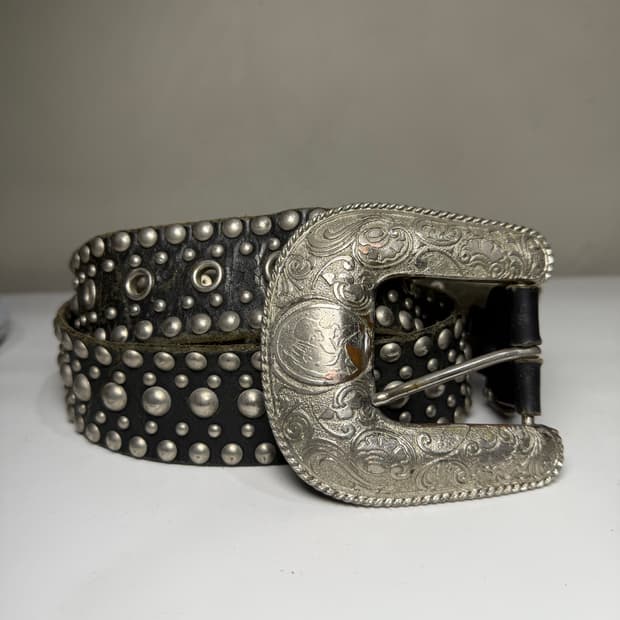 히스테릭 글래머 아카이브 스터드 폭탄 가죽 벨트