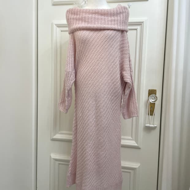 IMAGE pink off-shoulder long opc(size-L)