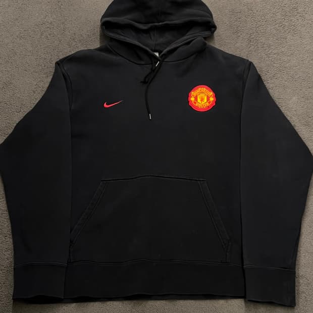 나이키 맨유 올드스쿨 대장급 후디 처분 