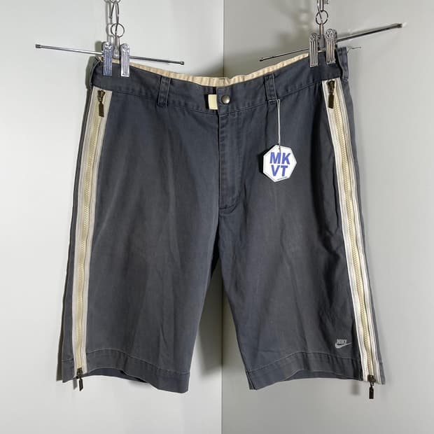 나이키 00’s 로고 프린트 사이드 지퍼 하프 팬츠