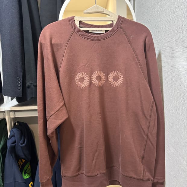 (1) 999휴머니티 브라운 맨투맨