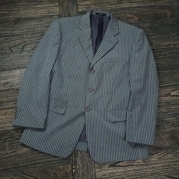 [미치코 런던] 데디 숄더 스트라이프 쓰리버튼 블레이저 자켓 M17073