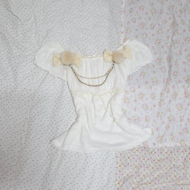 빈티지  화이트 리본 레이스 딱붙 로걀탑 히메갸루 풀문 리즈리사