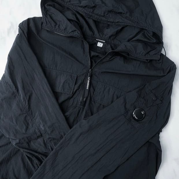 CP컴퍼니 블랙 렌즈와펜 바람막이 2XL XXL