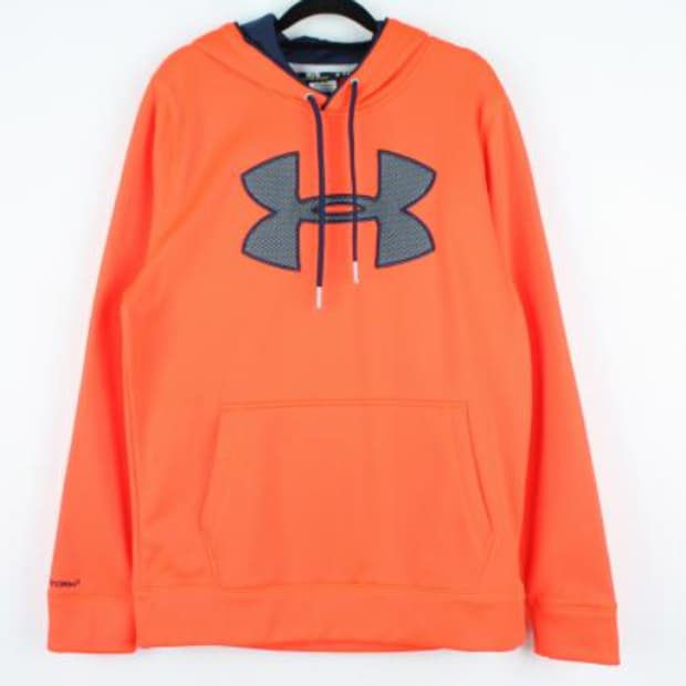 언더아머 후드티