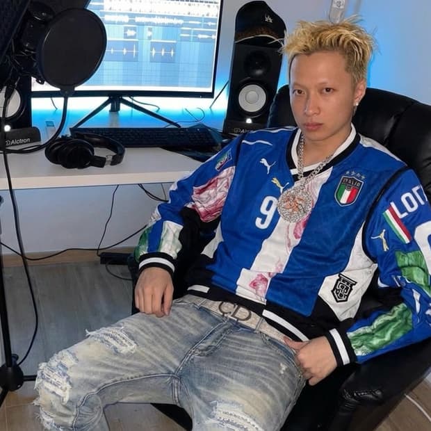 [ 레어] selffab 푸마 해체주의 오버핏 풀오버 바람막이져지 자켓