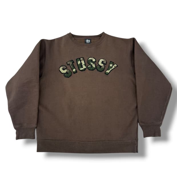 90‘s 올드 스투시 브라운 카모 플러피 로고 맨투맨 스웻셔츠