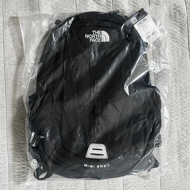 [새상품] 노스페이스 미니샷 블랙