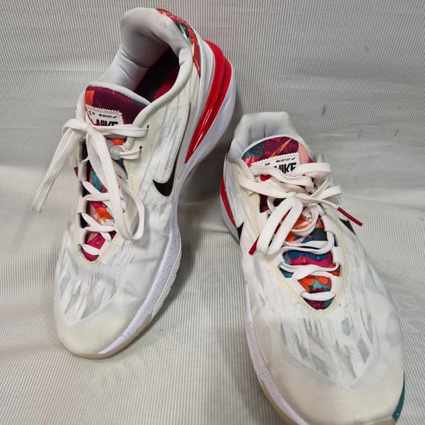 나이키 에어줌 지티 컷 2 써밋 FD4321-101 265