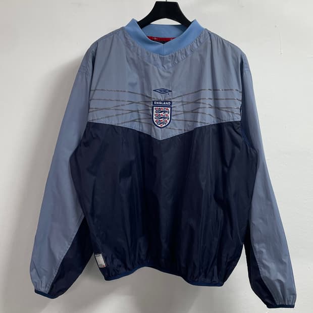 엄브로 잉글랜드 축구 윈드브레이커 웜업 (on.206)