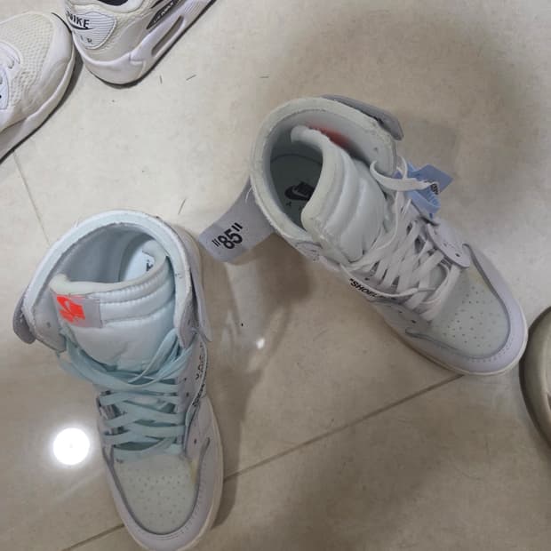 버질알블로 조던1 알레스카