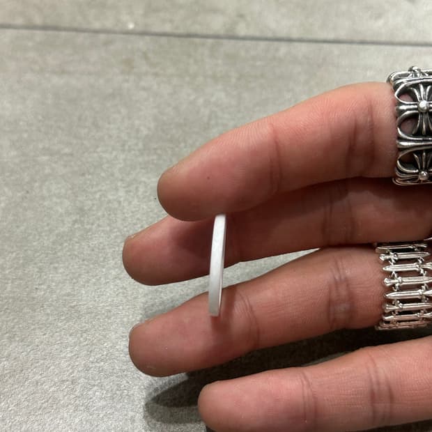 White thin ring - 하얀 반지