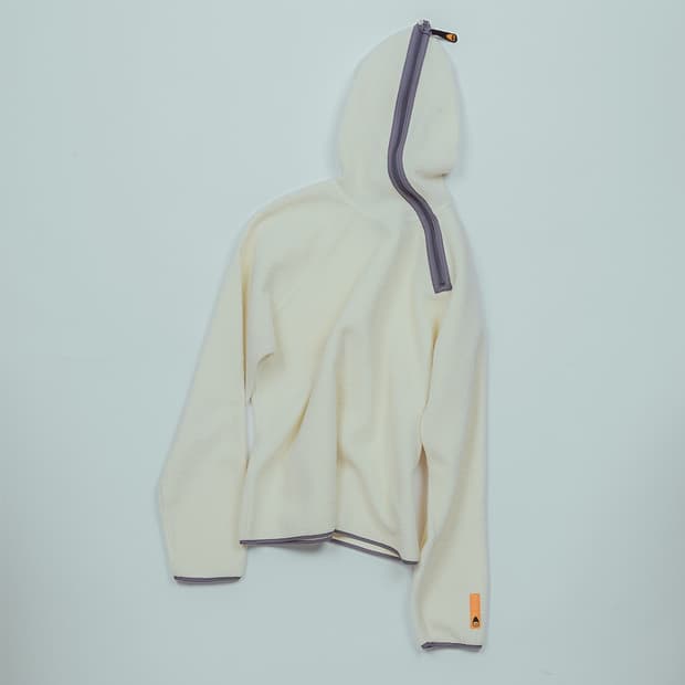 dull) Nike Asymmetrical Hooded Top (2000