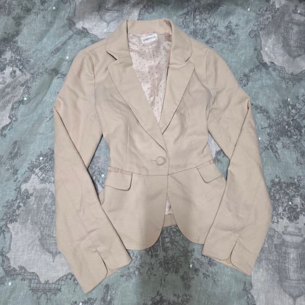 LODISPOTTO 로디스포토 핑크 리본 히메갸루 자켓 리즈리사