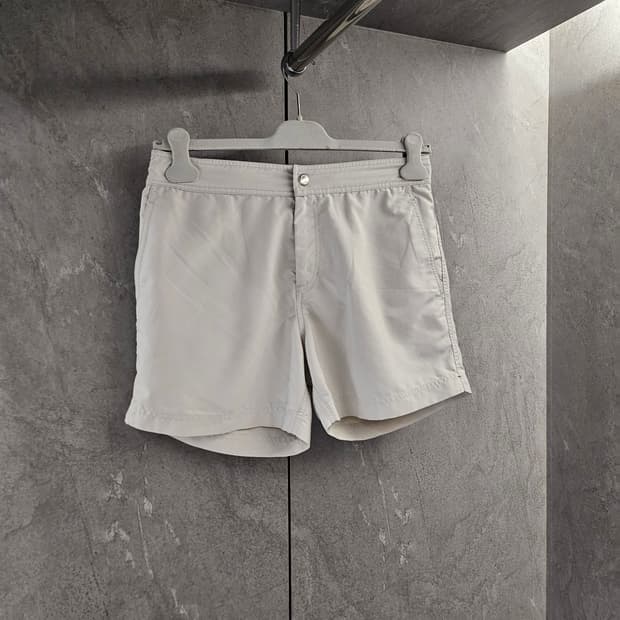 브루넬로 쿠치넬리 자수로고 스윔 팬츠