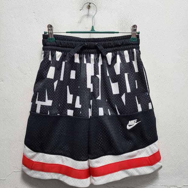 나이키 메쉬 반바지