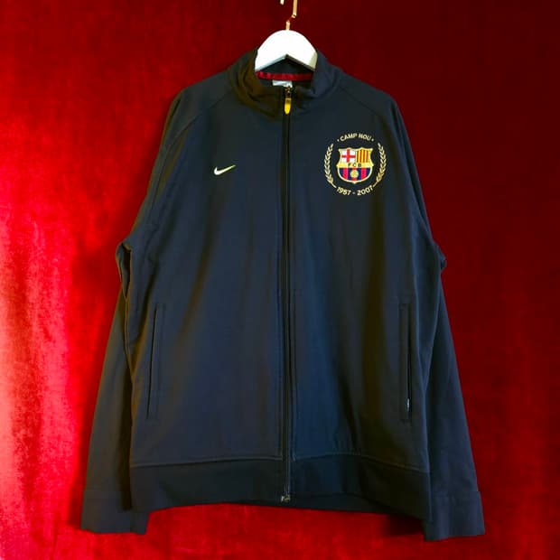 나이키(Nike) x FC바로셀로나 00's
트랙자켓 M