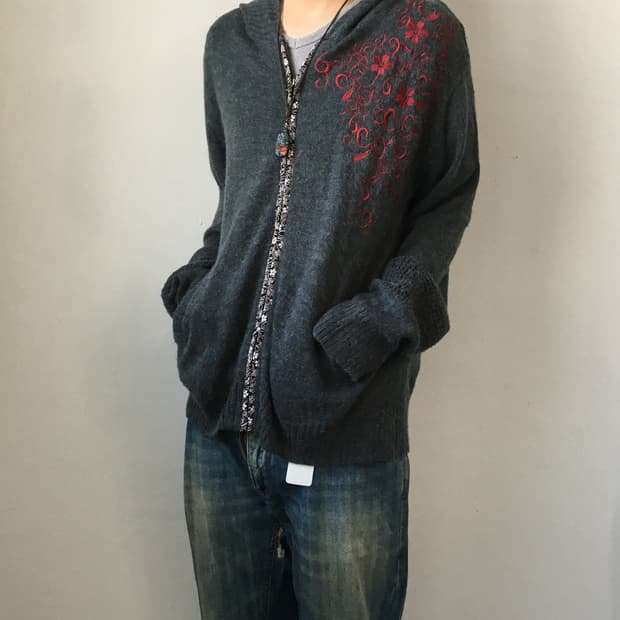 Oriental mood hood zip up