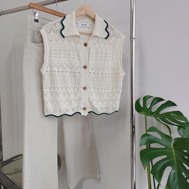 비이커 니트 베스트