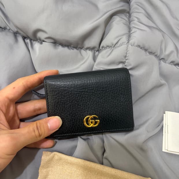 구찌 지갑 새상품급