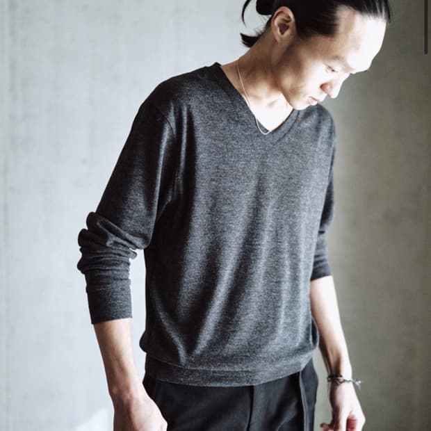 [2] 모노프리베 브이넥 슬리브 차콜