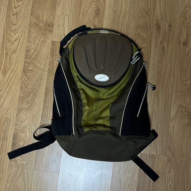 90s nike acg archive backpack 