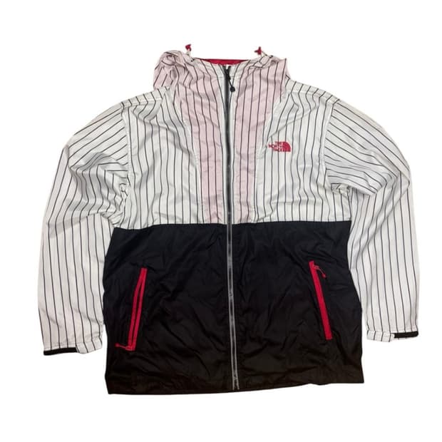 노스페이스 바람막이 흰검