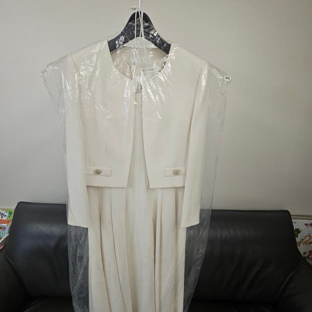 michaa 미샤 아이보리 투피스 55사이즈 판매