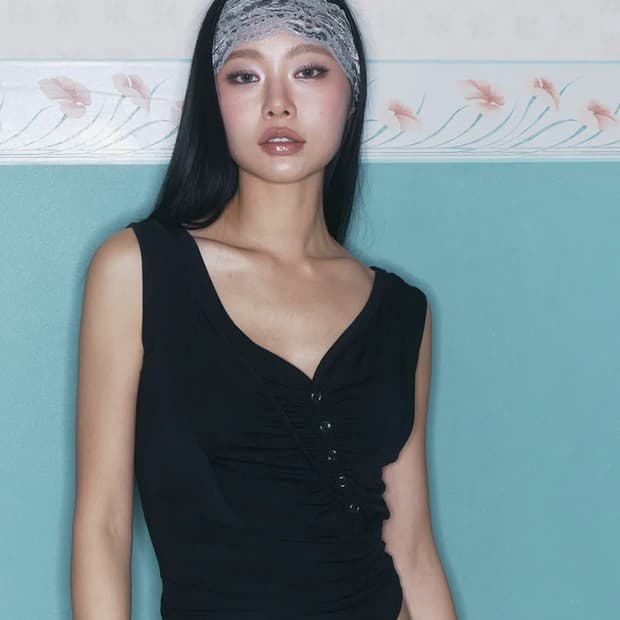 플리즈노팔로우 플노팔 데바 셔링 슬리브리스 탑 블랙
