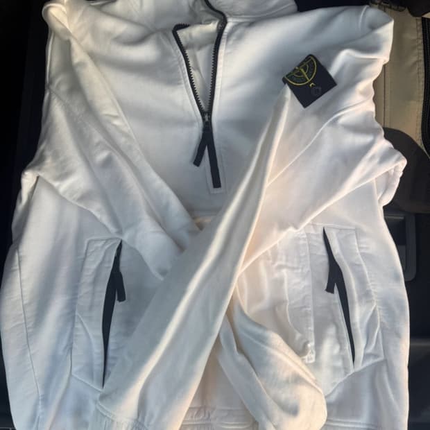 스톤아일랜드 화이트 하프집업 95