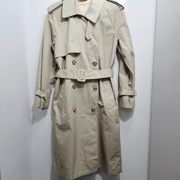 베이지 롱 트렌치 코트