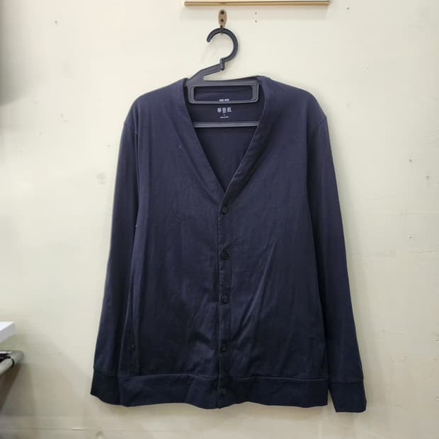 유니클로 AIRism 네이비 가디건