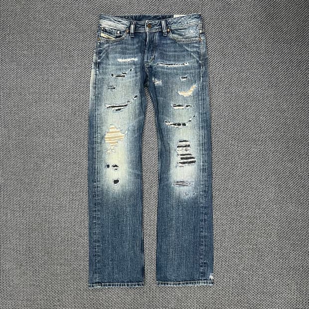 디젤 바이커 데미지 데님팬츠