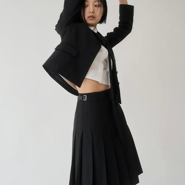 플리츠미디스커트