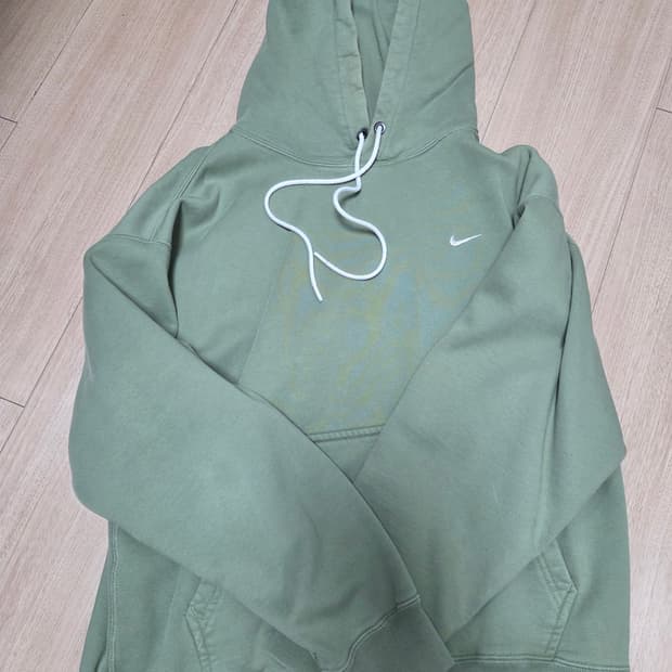 나이키 솔로 스우시 후드티 오일 그린