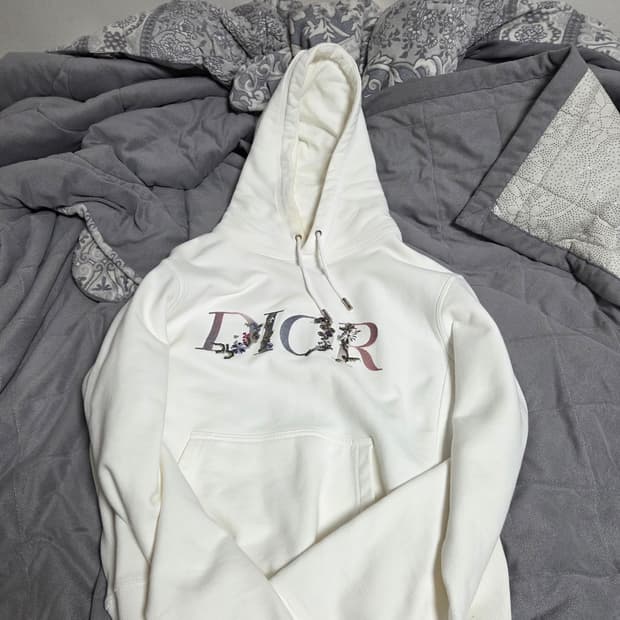 디올 플라워 자수 로고 화이트 후드티 M