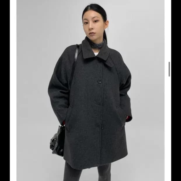 블랙업 유컨 발마칸 누빔 하프코트 차콜