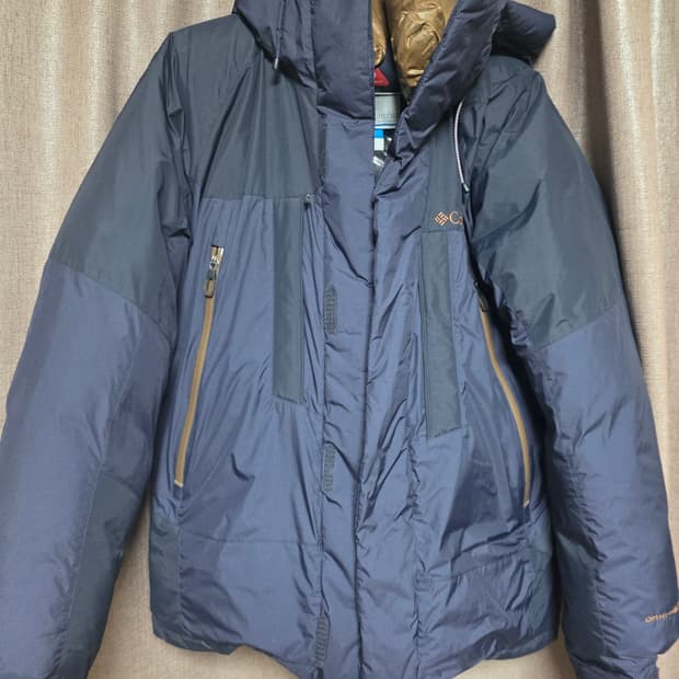 컬럼비아대장구스패딩 95