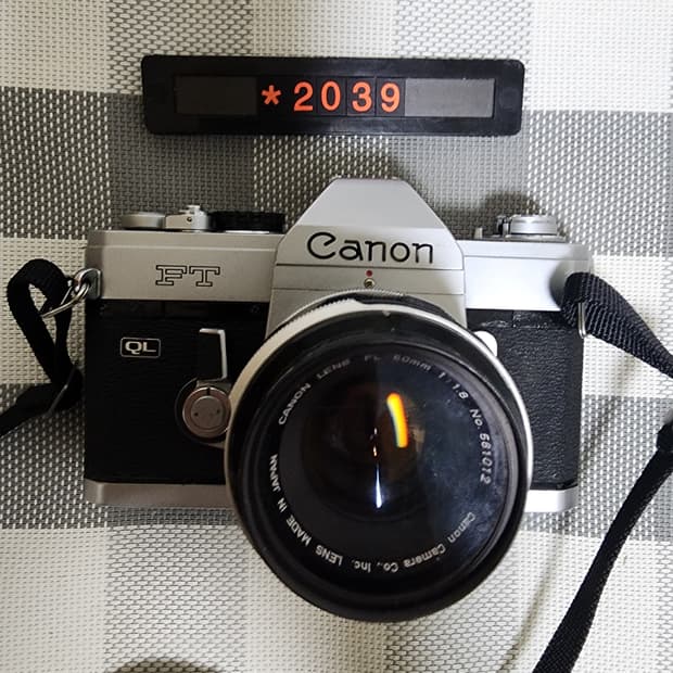 캐논 FT 1.8 단렌즈 필름카메라